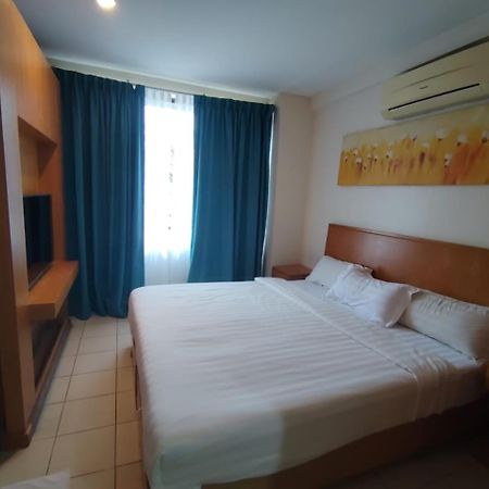 Fratini'S Hotel Labuan Exterior foto