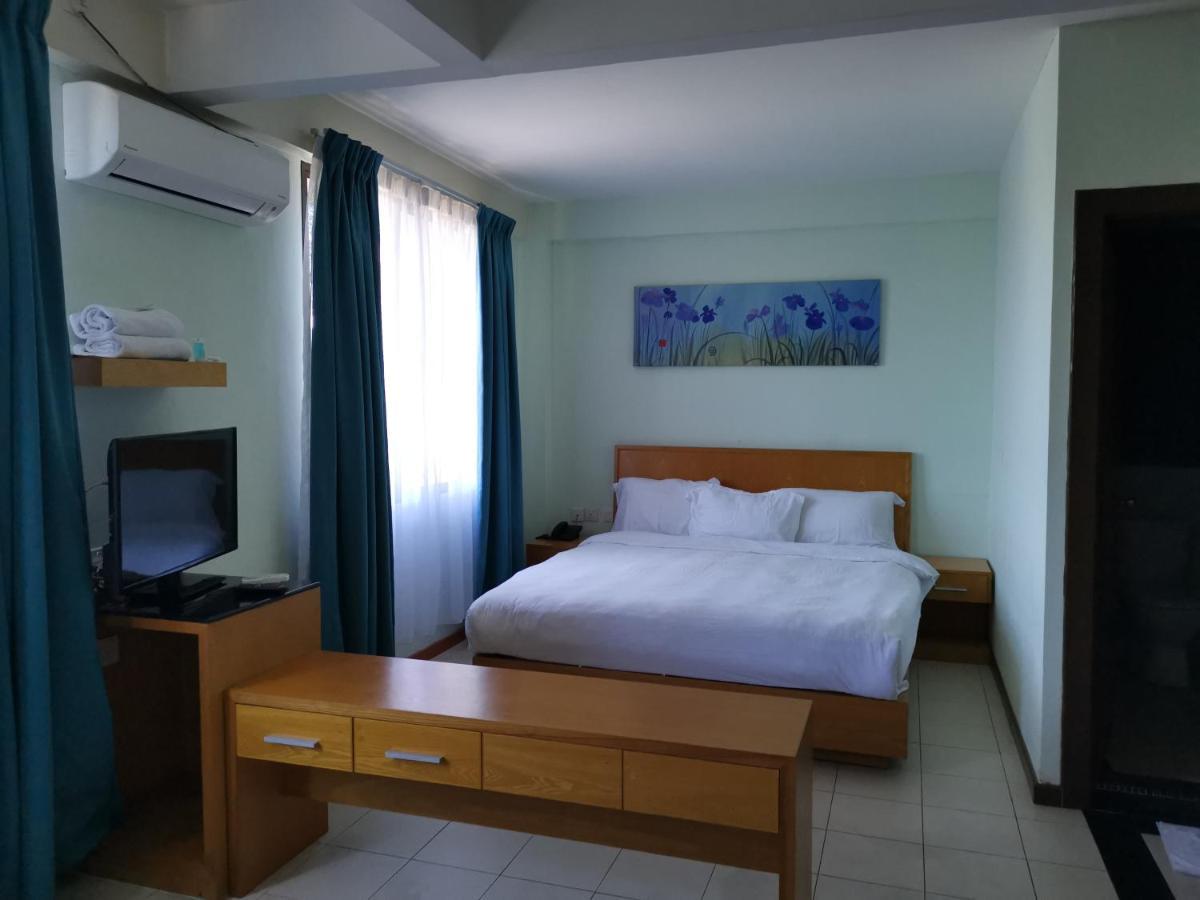 Fratini'S Hotel Labuan Exterior foto
